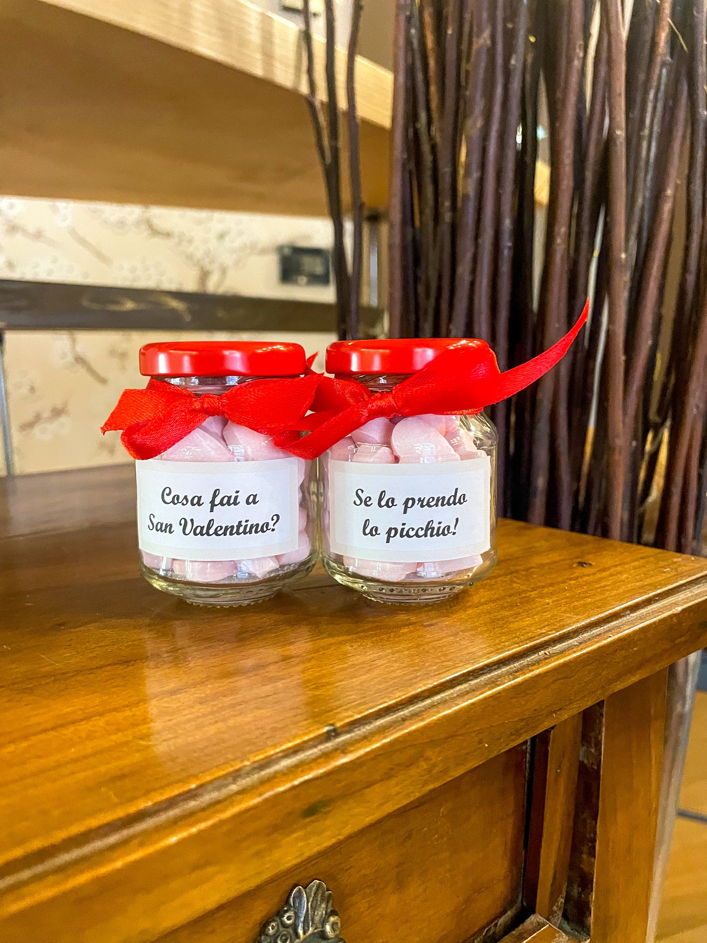 JAR Caramelle 'COSA FAI? SE LO PRENDO ...'